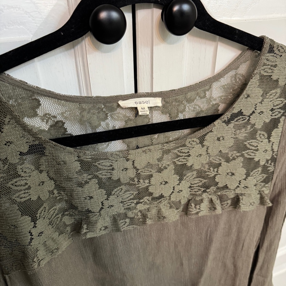Lace Trim Olive Green Peasant Top. Size M. Cottagecore boho lightweight festival - Picture 2 of 5